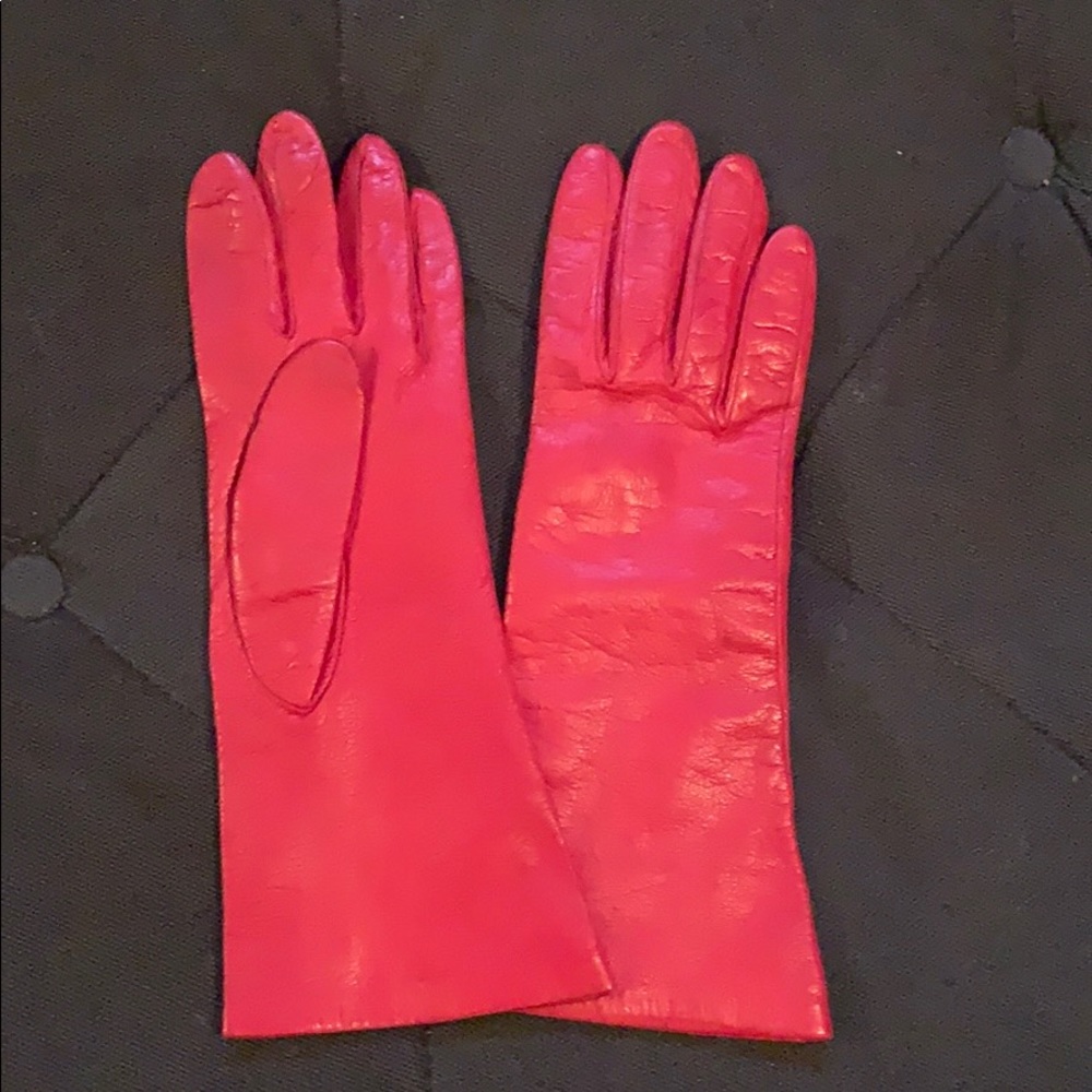 Vintage Hermès Red Leather Gloves